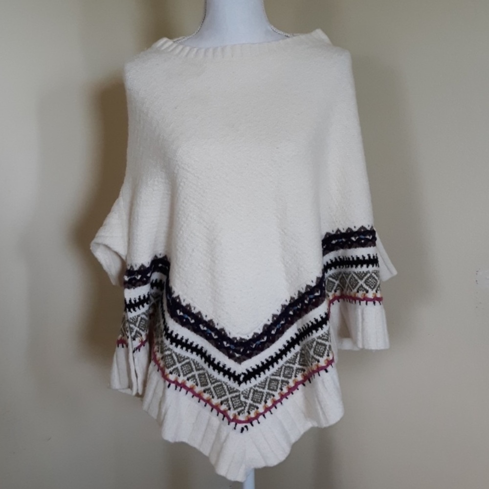 Anthro | Sleeping On Snow Woodland Stroll Poncho